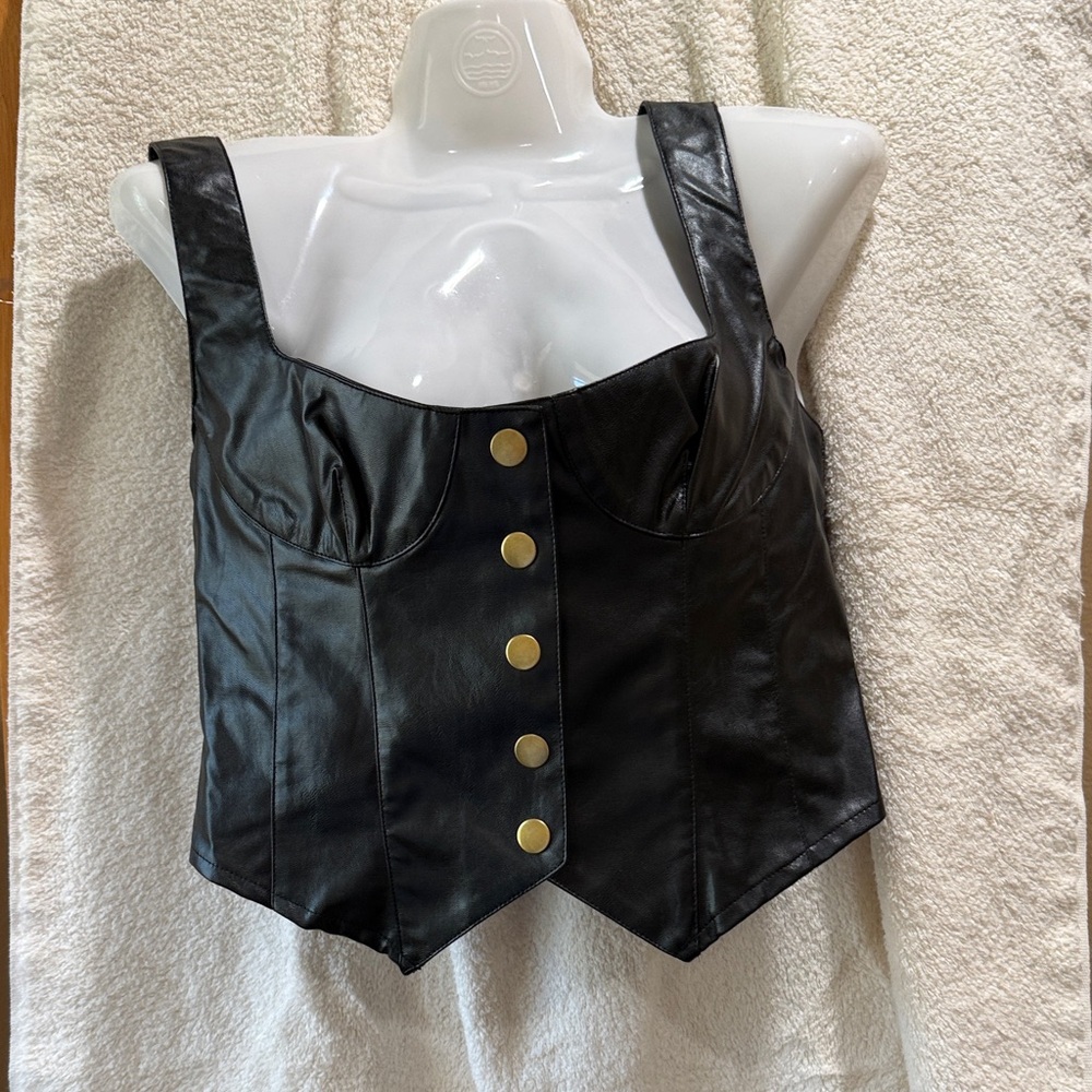 SHEIN Black Faux Leather Button Front Crop Top